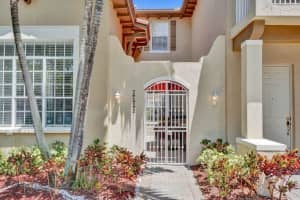 2528 NW 4th Street, Boynton Beach, FL 33426 Sold 01/31/25
