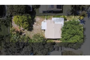 260 NE 14th Street, Delray Beach, FL 33444 Sold 03/18/25