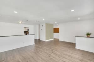 519 NW Lincoln Avenue, Port Saint Lucie, FL 34983 Sold 05/02/25