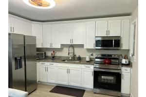 707 S Pine Street, Lake Worth Beach, FL 33460 Sold 01/24/25