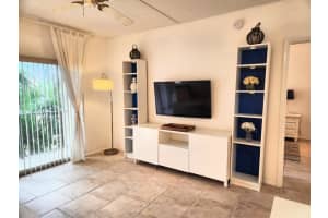 400 N Riverside Drive 212, Pompano Beach, FL 33062 Sold 02/10/25