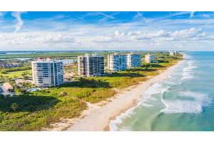 3000 N Highway A1a 3d, Hutchinson Island, FL 34949 Sold 05/05/25