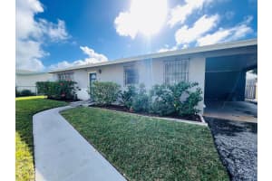301 W 23rd Street, Riviera Beach, FL 33404 Sold 05/02/25