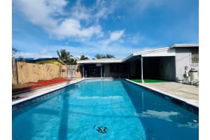 301 W 23rd Street, Riviera Beach, FL 33404 Sold 05/02/25