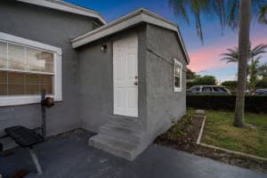 706 NW 1st Street 1-2, Delray Beach, FL 33444 Sold 01/30/25