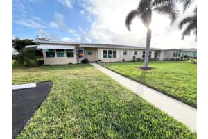 170 N High Point Boulevard B, Boynton Beach, FL 33435 Sold 02/03/25