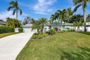 715 Sunshine Drive, Delray Beach, FL 33444 Sold 01/27/25