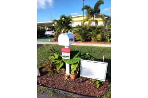 4215 Meadow View Drive, Boynton Beach, FL 33436 - MLS#R11045510