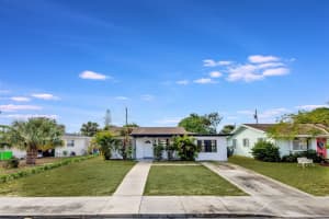 712 Foresteria Drive, Lake Park, FL 33403 Sold 02/14/25