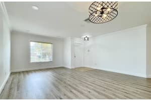 5575 45 Avenue, Vero Beach, FL 32967 Sold 01/17/25