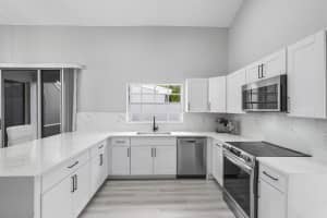 53 Dorchester Circle, Palm Beach Gardens, FL 33418 Sold 03/05/25