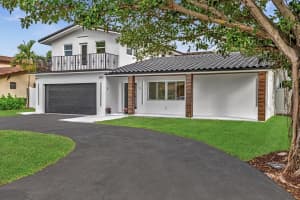3261 Seaward Drive, Lauderdale By The Sea, FL 33062 Sold 08/21/25