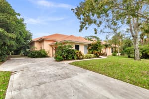 8771 Man O War Road, Palm Beach Gardens, FL 33418 Sold 01/06/25