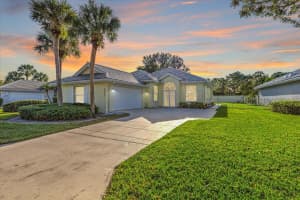 5252 SE Sweetbrier Terrace, Hobe Sound, FL 33455 Sold 02/27/25