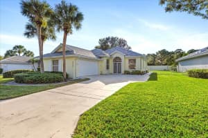 5252 SE Sweetbrier Terrace, Hobe Sound, FL 33455 Sold 02/27/25