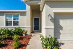 34537 Shellback Street, Leesburg, FL 34788 Sold 04/21/25