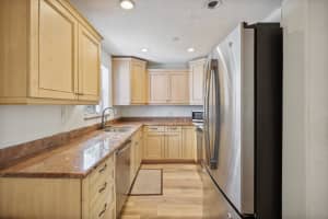 19129 SE Robert Drive, Jupiter, FL 33469 Sold 02/18/25