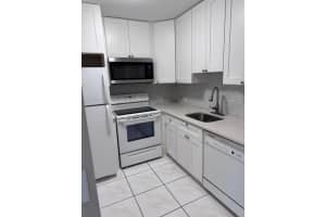 17 Suffolk A, Boca Raton, FL 33434 - MLS#R11045918