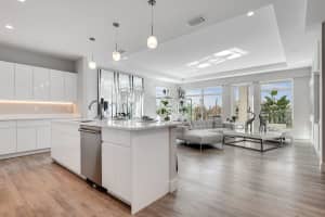 41 SW Seminole Street 309, Stuart, FL 34994 Sold 04/29/25