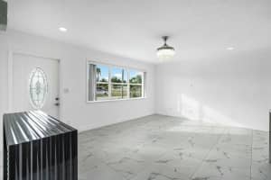 310 Hemlock Road, West Palm Beach, FL 33409 Sold 02/19/25