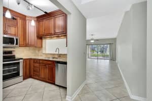 134 Cypress Point Drive 134, Palm Beach Gardens, FL 33418 Sold 04/28/25