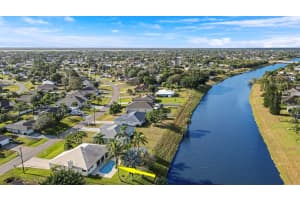 210 SW Ridgecrest Drive, Port Saint Lucie, FL 34953 Sold 02/25/25