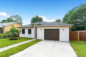 730 47th Street, West Palm Beach, FL 33407 Sold 04/24/25