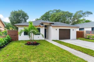 730 47th Street, West Palm Beach, FL 33407 Sold 04/24/25