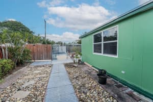 5050 Old Spanish Road, Lake Worth, FL 33462 Sold 02/13/25