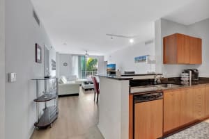 700 E Boynton Beach Boulevard 605, Boynton Beach, FL 33435 Sold 03/24/25