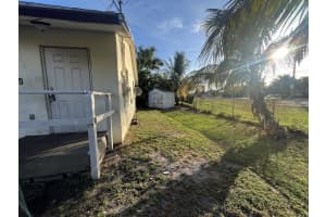 162 Booker Place, Pahokee, FL 33476 Sold 07/11/25