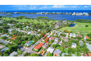 626 N Palmway, Lake Worth Beach, FL 33460 Sold 02/21/25