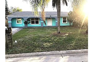 1480 SE Vesthaven Circle, Port Saint Lucie, FL 34952 Sold 06/27/25