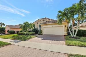 487 NW Blue Lake Drive, Port Saint Lucie, FL 34986 Sold 05/14/25