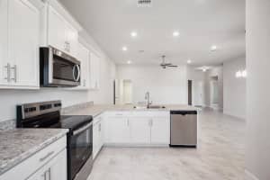 5127 Modeno Street, Fort Pierce, FL 34951 - MLS#R11046398