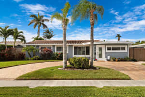 811 SE 4th Avenue, Pompano Beach, FL 33060 Sold 07/01/25