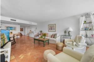 2600 S Ocean Boulevard 305s, Palm Beach, FL 33480 Sold 02/25/25