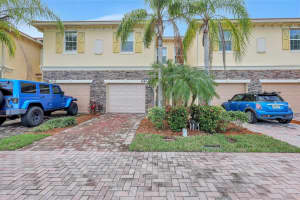 9586 SW Purple Martin Way, Stuart, FL 34997 Sold 03/07/25