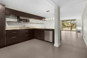 3503 Oaks Way 202, Pompano Beach, FL 33069 Sold 03/13/25