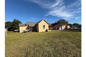 1405 N 15th Street, Fort Pierce, FL 34950 Sold 02/04/25