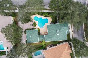 132 Waterford Drive, Jupiter, FL 33458 Sold 02/18/25