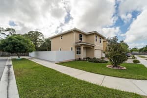3922 New Valencia, Greenacres, FL 33467 Sold 04/04/25