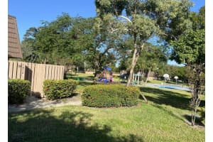 1012 10th Court, Palm Beach Gardens, FL 33410 Sold 04/21/25