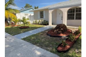 934 Sumter Road E, West Palm Beach, FL 33415 Sold 03/14/25