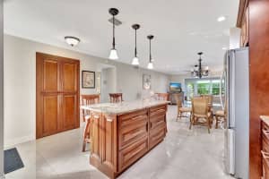 557 Covered Bridge Boulevard, Lake Worth, FL 33467 Sold 02/26/25