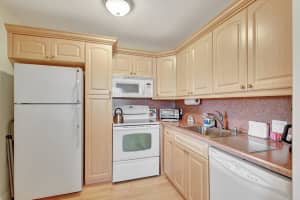 410 Flanders I, Delray Beach, FL 33484 Sold 05/28/25