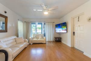 706 Sunny Pine Way F1, Greenacres, FL 33415 Sold 05/19/25