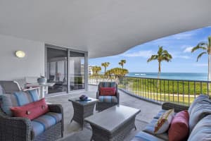 2001 SE Sailfish Point Boulevard 207, Stuart, FL 34996 Sold 04/01/25
