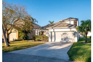 94 Magnolia Circle, Boynton Beach, FL 33436 Sold 02/11/25