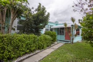 332 S Swinton Avenue, Delray Beach, FL 33444 Sold 02/03/25